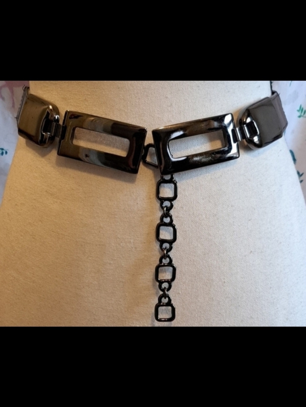 EUC Vintage Suzi Roher Black Leather Stretch Goth Moto Casual Chain Belt 42in